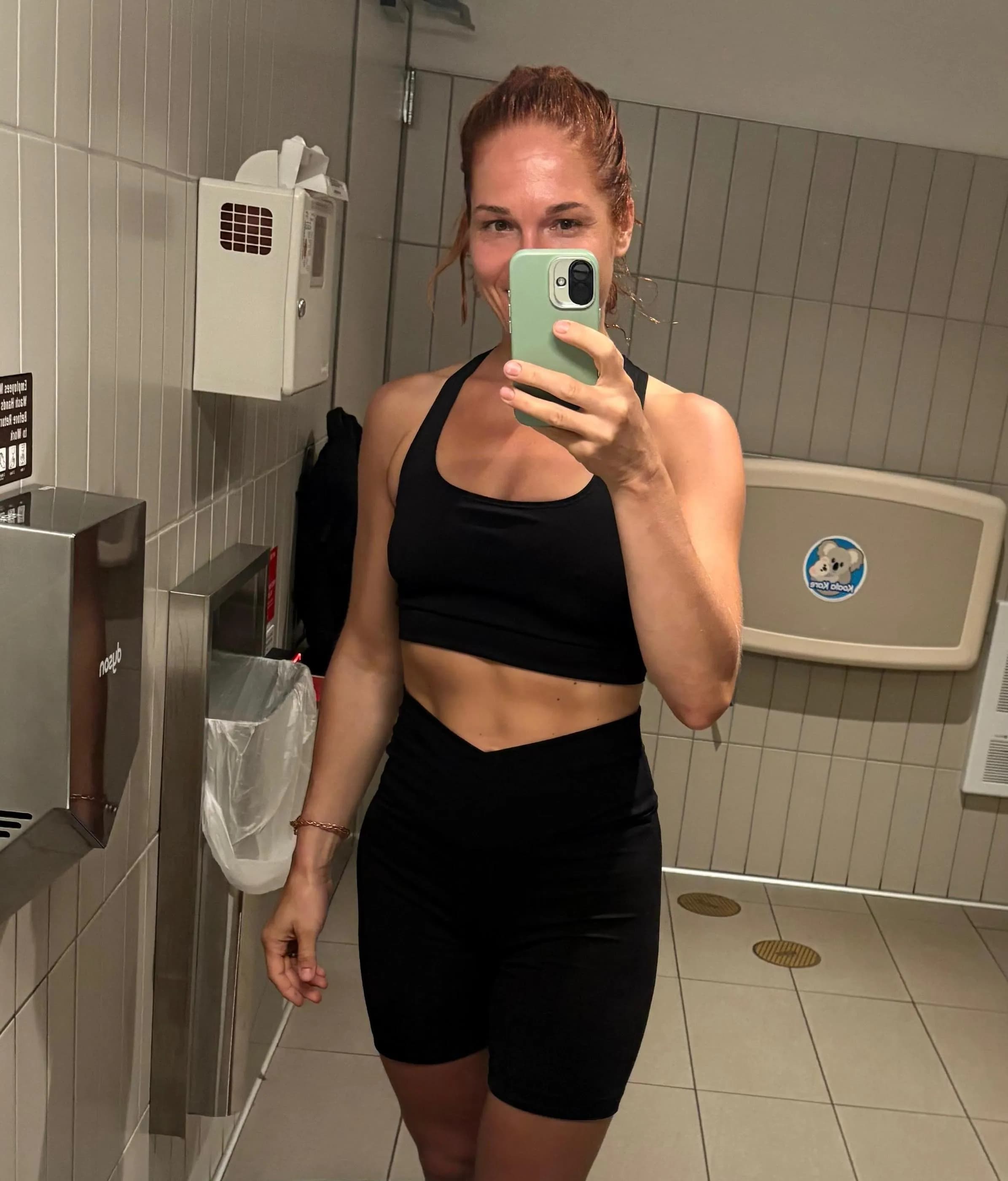 Alena pēc
